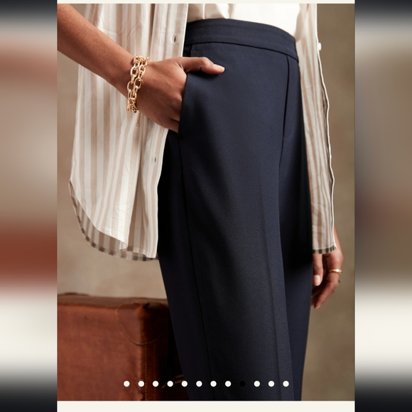 Banana Republic Hayden Tapered Pants in Black - Picture 3 of 6